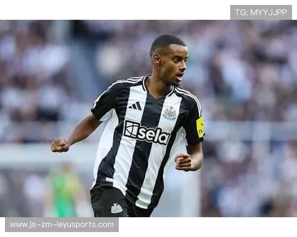 伊萨克门前处理非常冷静